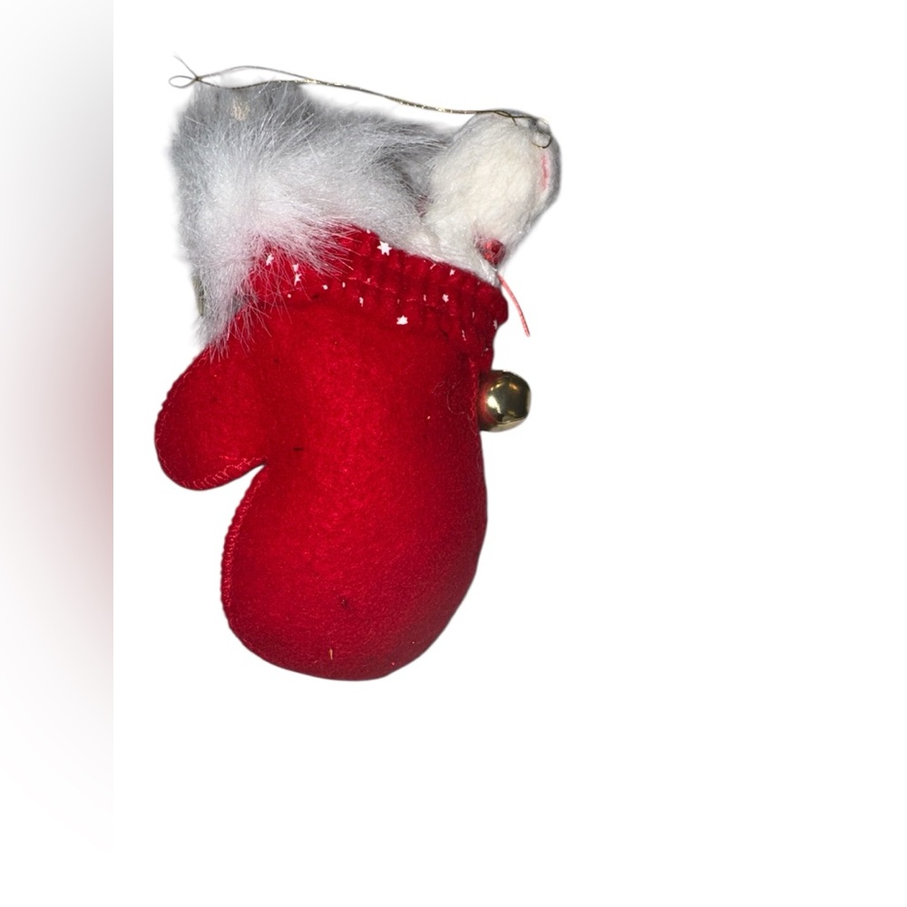 Vintage 2004 Annalee 3” “Kitten in Mitten” Christmas Ornament - Picture 2 of 3
